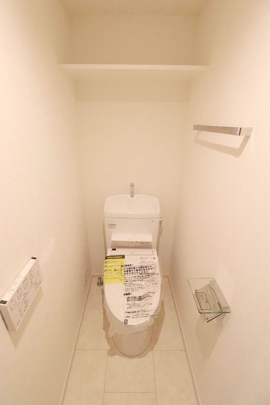 江戸川区北小岩１丁目の賃貸マンションのトイレ