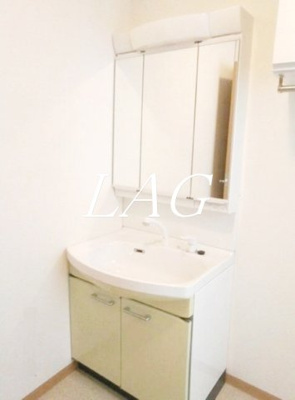 【洗面所】 | コンフォートエスト | 独立洗面台です。