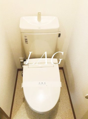 【トイレ】 | コンフォートエスト | トイレです。