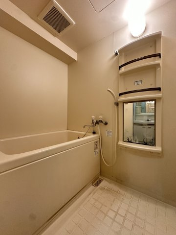 ファミールグランデの浴室