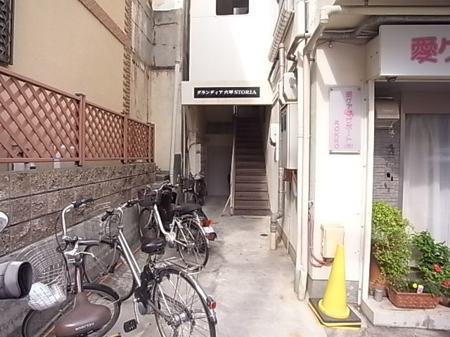 グランディア六甲STORIAのエントランス