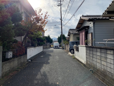 【前面道路含む現地写真】 | 八幡町32番3号（B-35）
