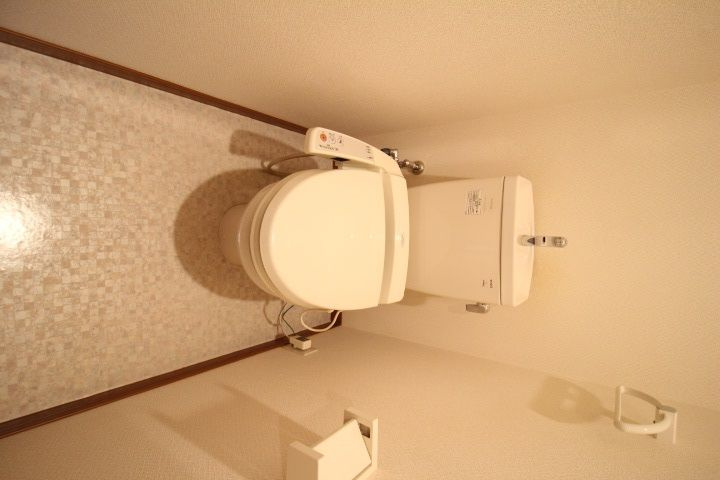 マンション白壁