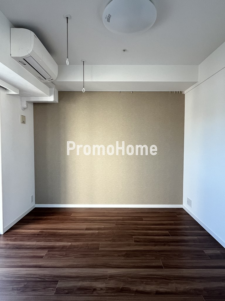 グレイスコート岩本町の洋室