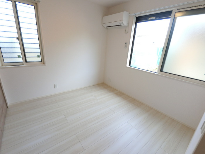 ウィットアイドルの内装