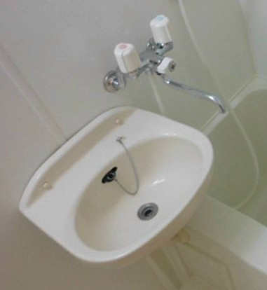 杉並区梅里１丁目のアパートの洗面所