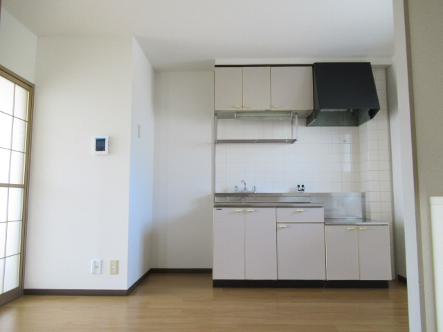 リーブルAの居間・リビング