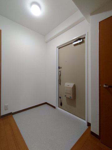 ネオコーポ茨木の玄関