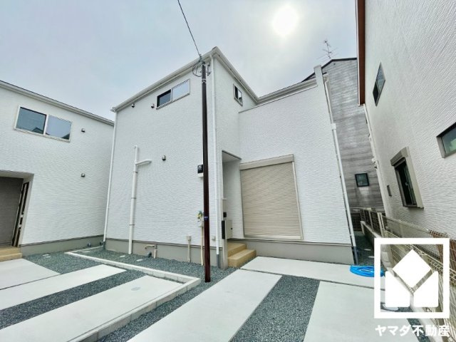 伏見区羽束師鴨川町　13号地の外観