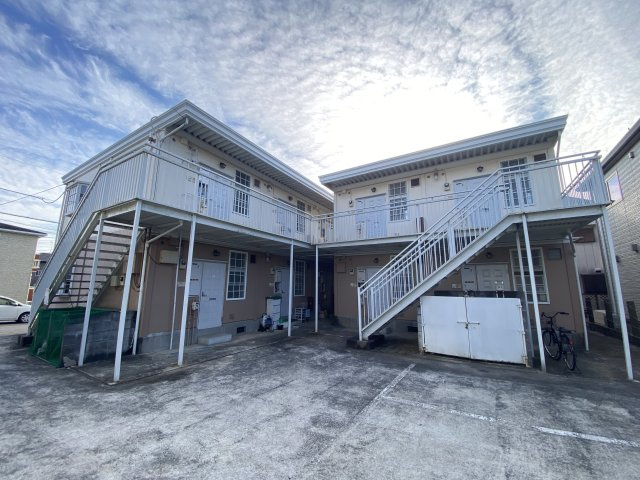 リバティの外観