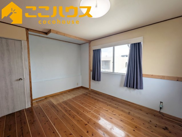 浦添市勢理客2丁目　中古一戸建ての寝室|寝室
