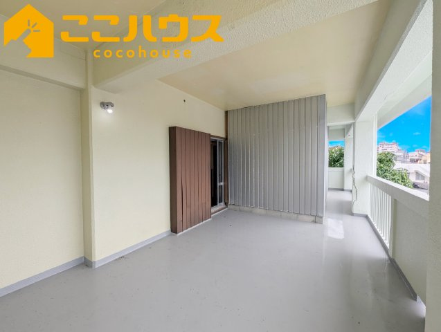 浦添市勢理客2丁目　中古一戸建てのバルコニー|バルコニー