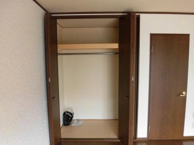 トヤマハイツⅡの収納