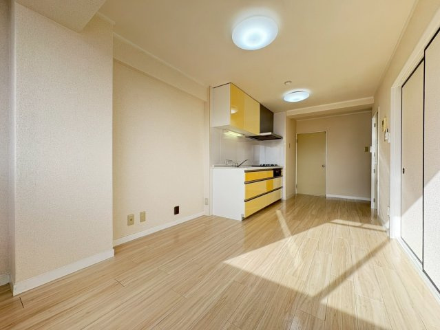 岐阜市菅生３丁目　リバーサイドハウスの居間・リビング|こちらは例として503号室の画像になります。