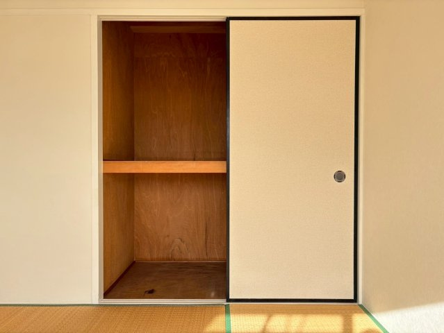 岐阜市菅生３丁目　リバーサイドハウスの収納|こちらは例として503号室の画像になります。