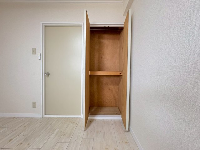 岐阜市菅生３丁目　リバーサイドハウスの収納|こちらは例として503号室の画像になります。