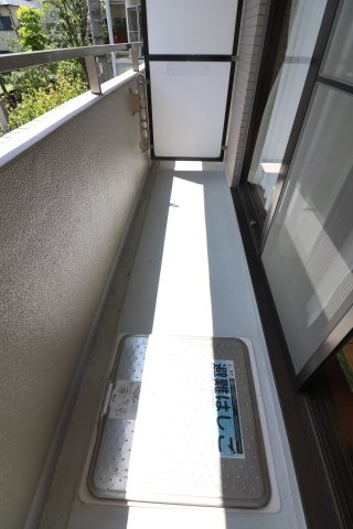 【バルコニー】