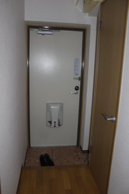 【玄関】 | ウエストヒルズ