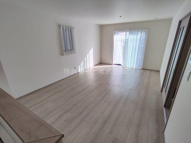 【居間・リビング】 | 川越市砂新田６期　全１棟 | 使いやすいリビングです