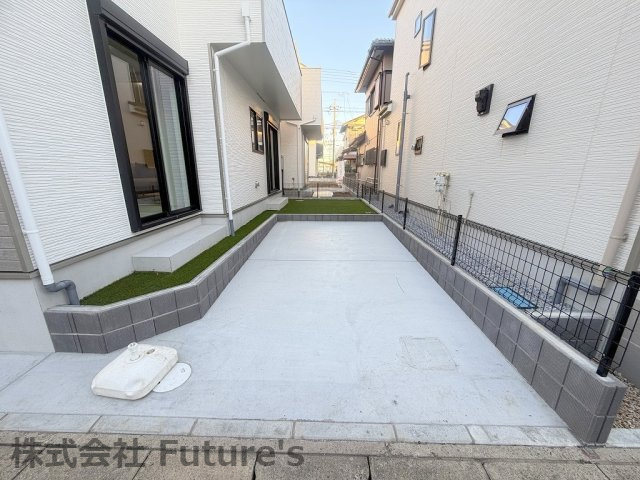 三郷市上彦名　新築戸建　全2棟　A号棟の駐車場|カースペースは2台分あります