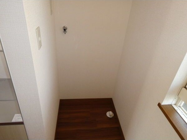 グリーンパーク鳴海の収納|こまごまとしたものを収納できそうですね