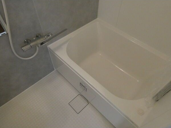 グリーンパーク鳴海の浴室|日々の暮らしに欠かせないお風呂です