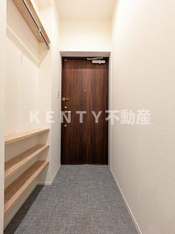 【玄関】 | アピチェ戸越銀座 | 明るい玄関です
