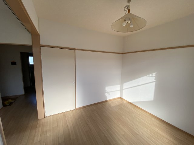 シャレーあそうⅠの洋室