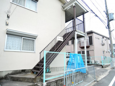 【エントランス】 | コーポ真田