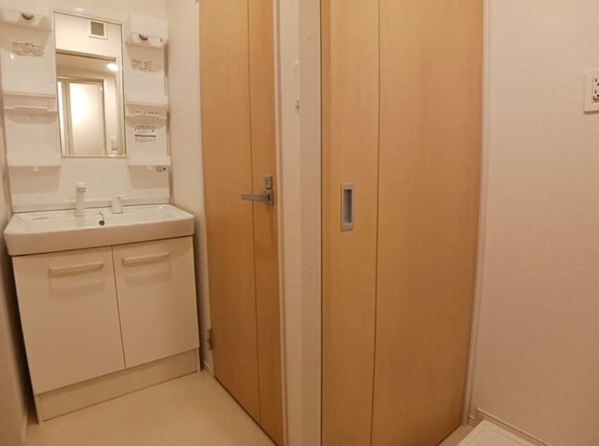 frischi K・Mの洗面所