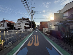 【前面道路含む現地写真】 | 2025年12月1日撮影