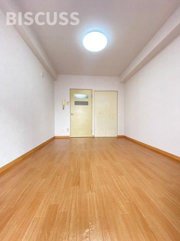 グレーシィ堺の居間・リビング