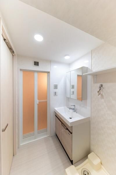 ＣＯＣＯＣＵＢＥ　ＧＲＡＮＤＥ学芸大学の洗面所