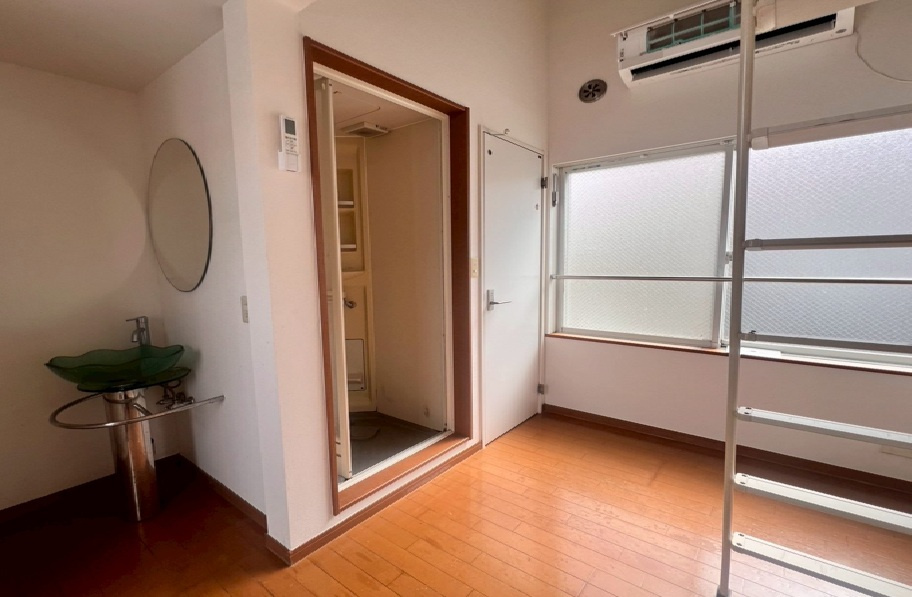 シエスタヒルズの居間・リビング