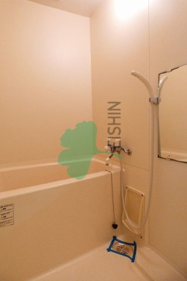 【浴室】 | レシェンテヴィラ東福岡 | 清潔感のある浴室です！