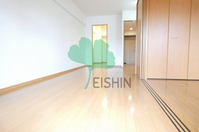 【居間・リビング】 | レジディア博多東 | アレンジ自由自在の広々空間です！