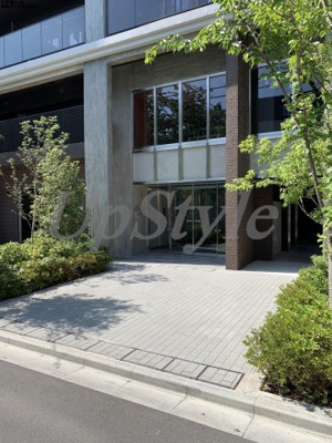 【エントランス】 | オルムコートニッポリイースト