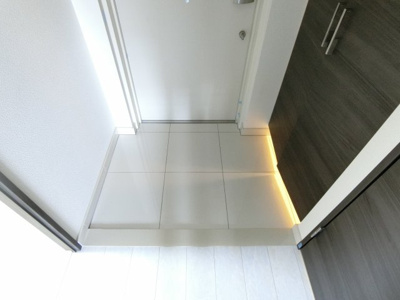 【玄関】 | エステムコート難波Ⅴブロード 仲介手数料無料