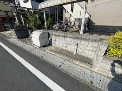 【その他共用部分】 | アメニティ大美野A | 敷地内ゴミ捨場