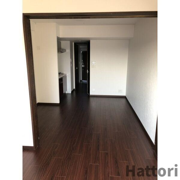 グランカーサ難波元町の居間・リビング