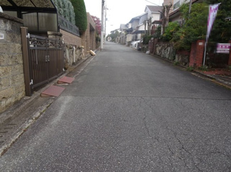 【前面道路含む現地写真】 | 川西市水明台2丁目　建築条件無土地