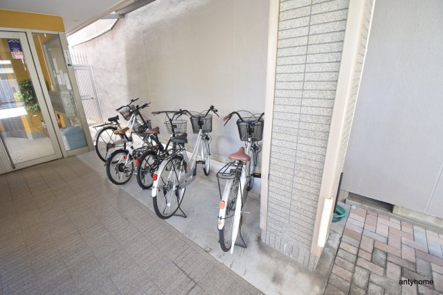 メゾン三和ドライ　仲介手数料無料の駐車場