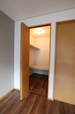 【収納】 | クレセントⅠ | ウォークインクローゼット