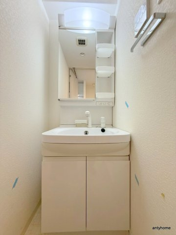 S-RESIDENCE緑橋駅前　仲介手数料無料の洗面所