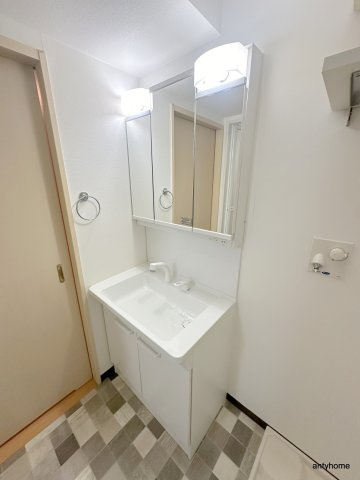 セントロイヤルクラブ谷町　仲介手数料無料の洗面所