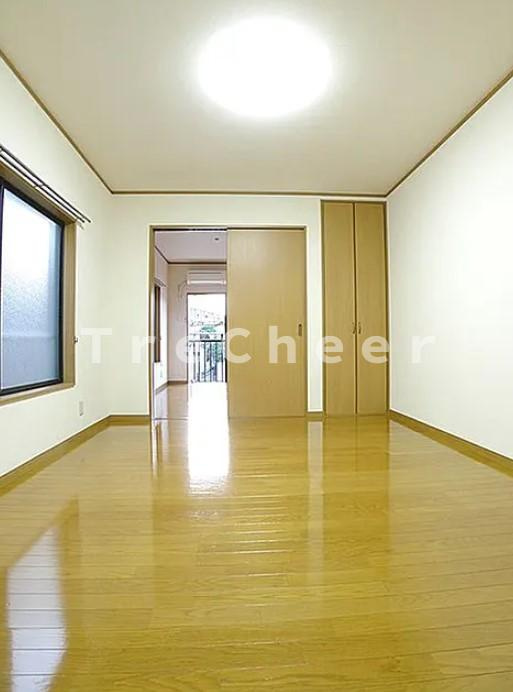 ミレハイムの居間・リビング