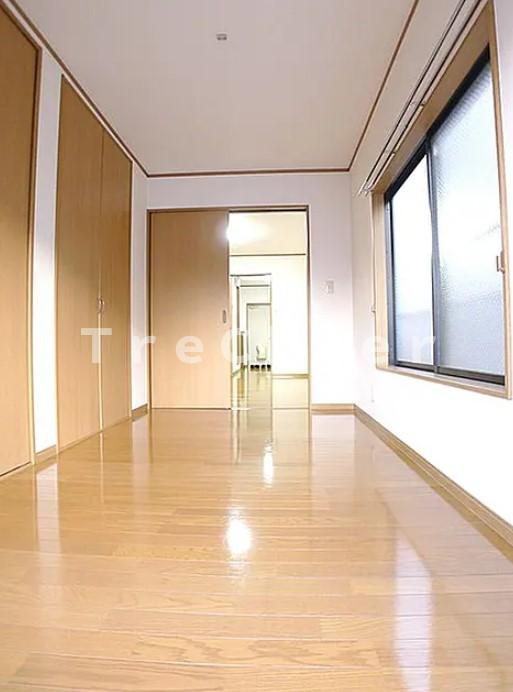 ミレハイムの寝室