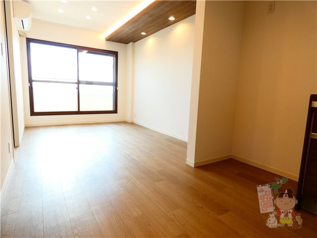 Ｐｕｒｅ・Ｌｉｆｅ－Ｋｕｍｅの居間・リビング