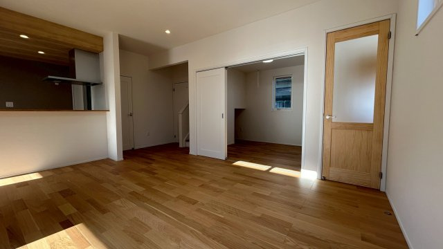 久留米市荒木町荒木15号地の居間・リビング