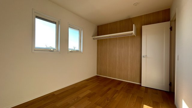 久留米市荒木町荒木15号地の洋室